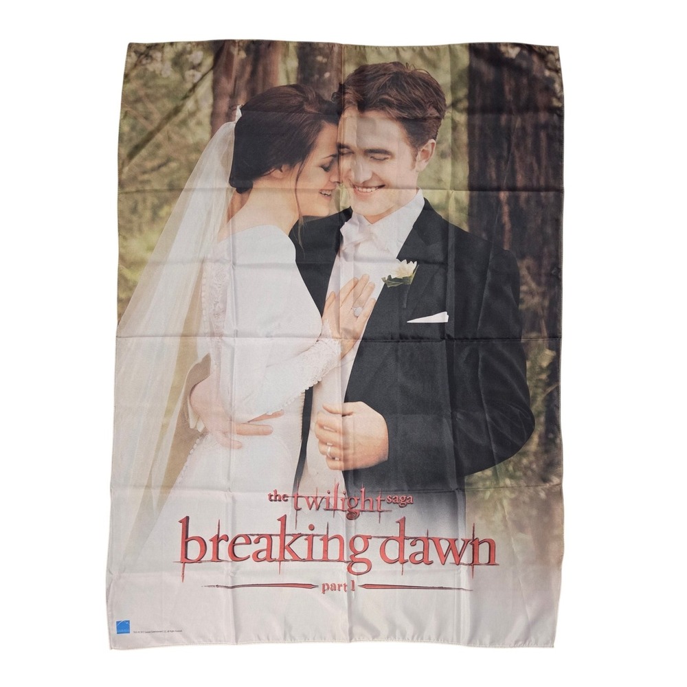 2012 The Twilight Saga Breaking Dawn Part 1 Wall Tapestry 40x29 Movie Promo